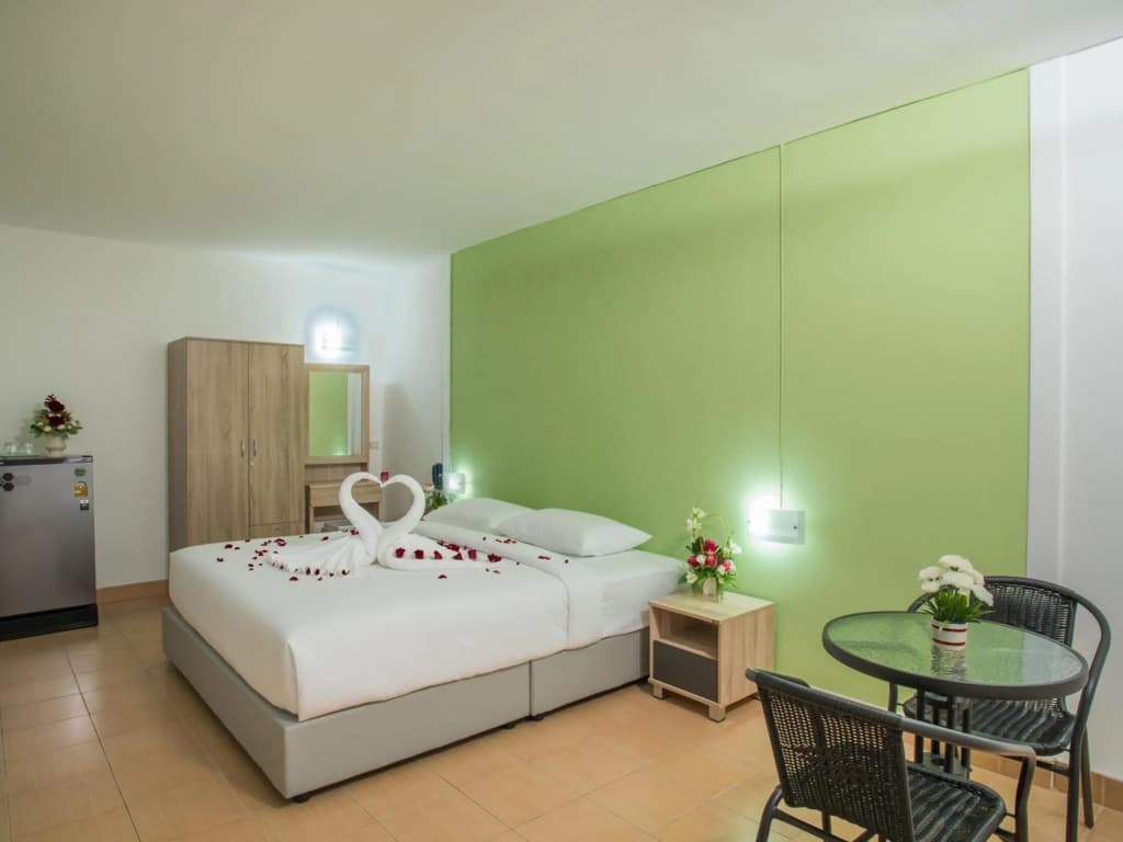 TJ Guest House - photo 23