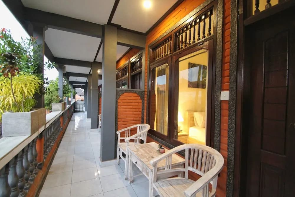 Happy Monkey Hostel - photo 12