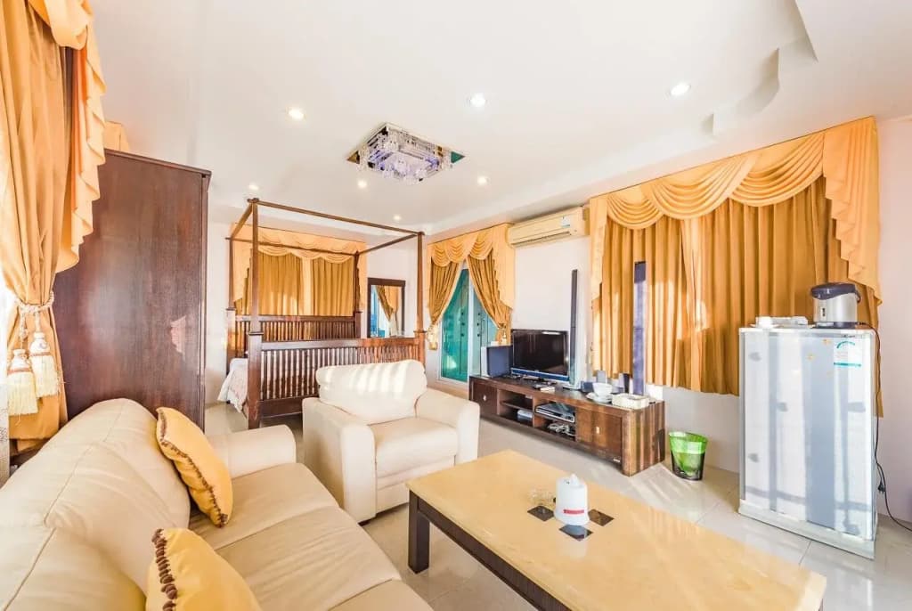 Pure & Pam Village - main photo