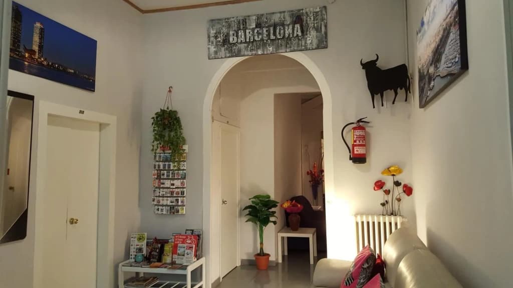Hostal Parisien-NEW - photo 17