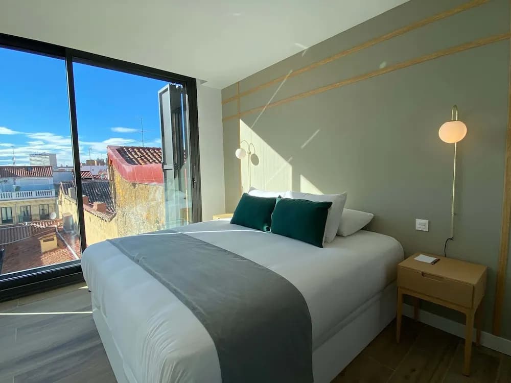 w Modern 2BR With Terrace in Chueca - photo 9