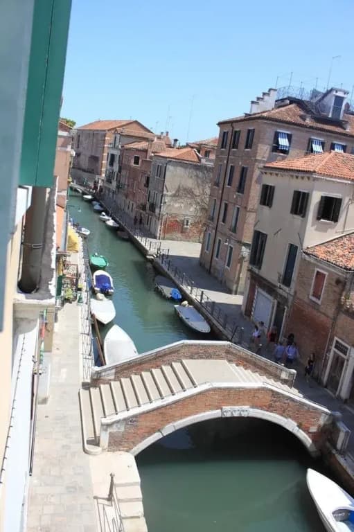 Hostel Biennale - photo 11