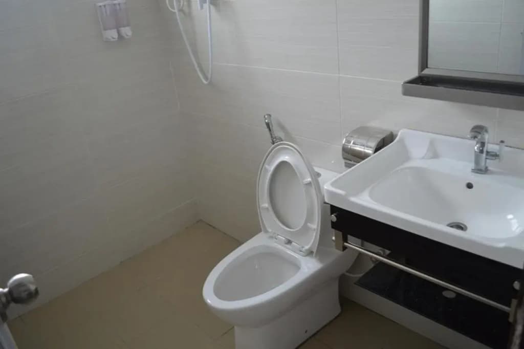 Angsoka Hotel - photo 8