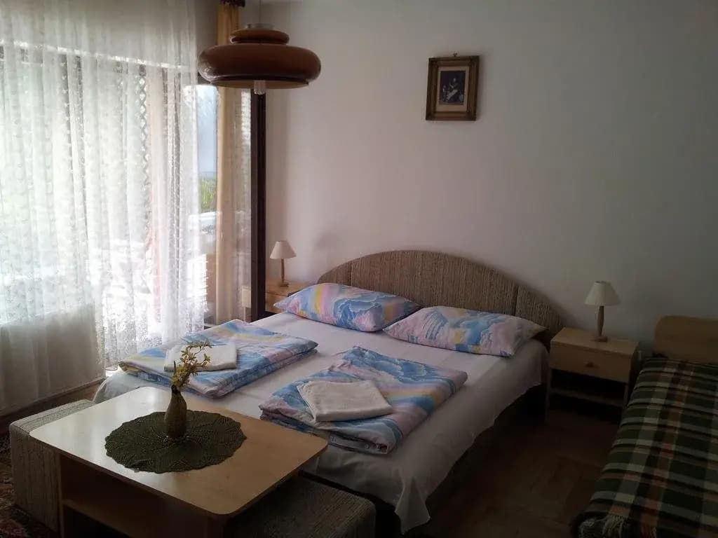 Agi Panzio Obuda - photo 2