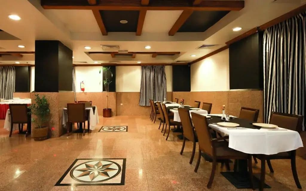 Lavilla Hotel - photo 18