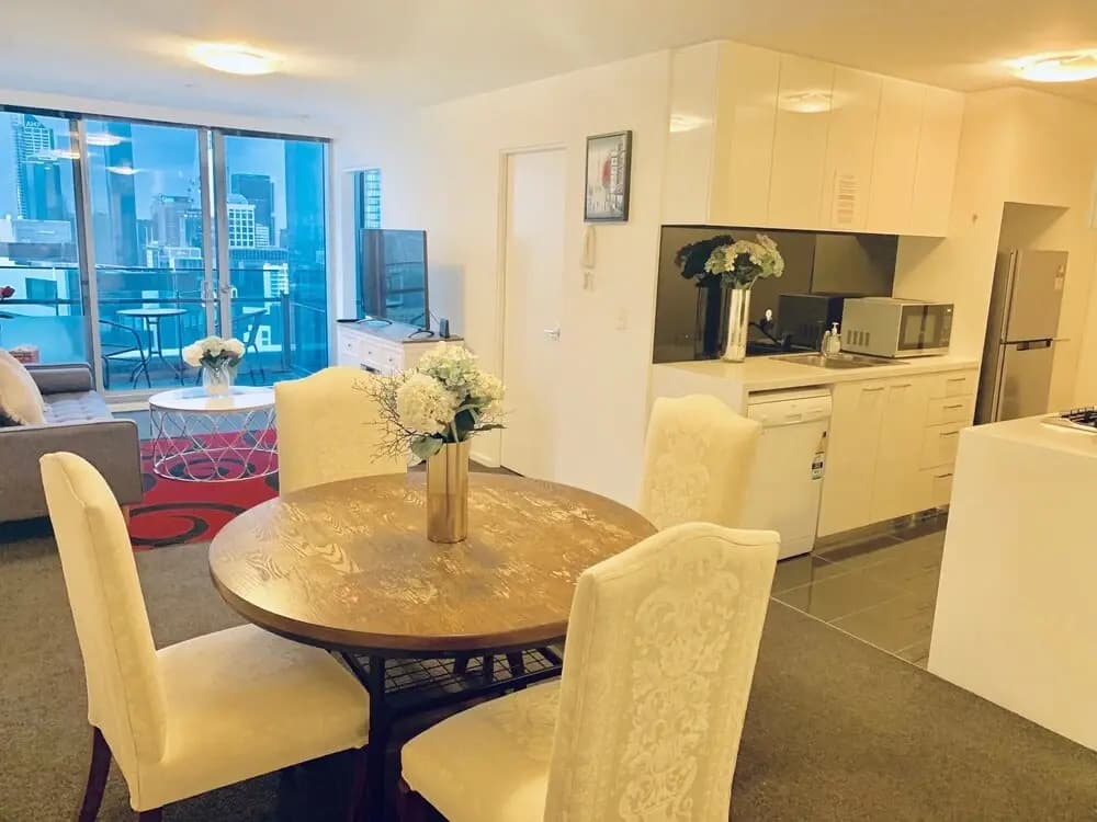 Luxury Apartment with View - photo 5