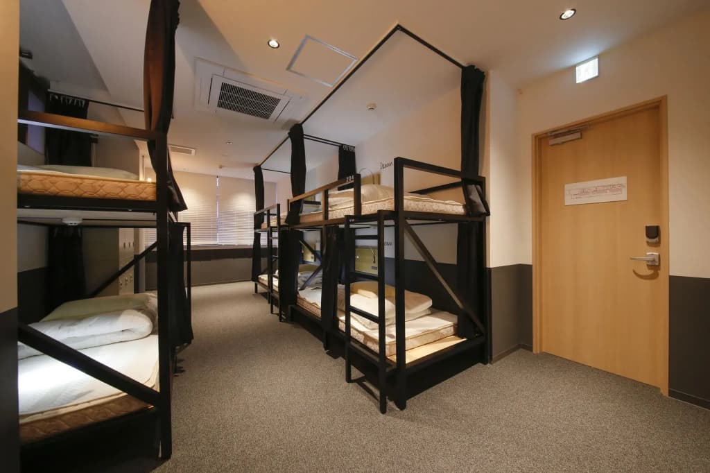 White Hostel shinsaibashi - photo 6