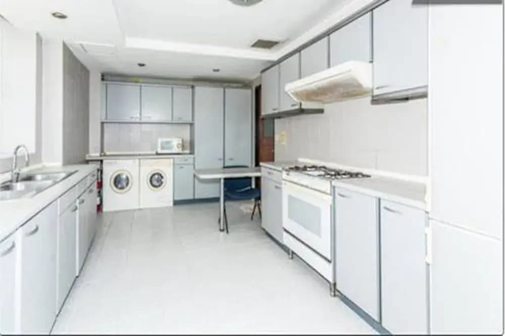 Ebony Towers At Parkview - photo 17