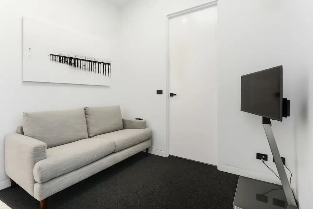 Boutique Stays - County Down, Port Melbourne - photo 5