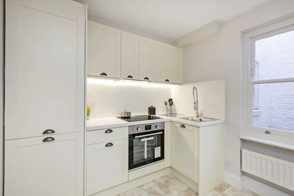 The Sussex Garden Apartment - photo 13
