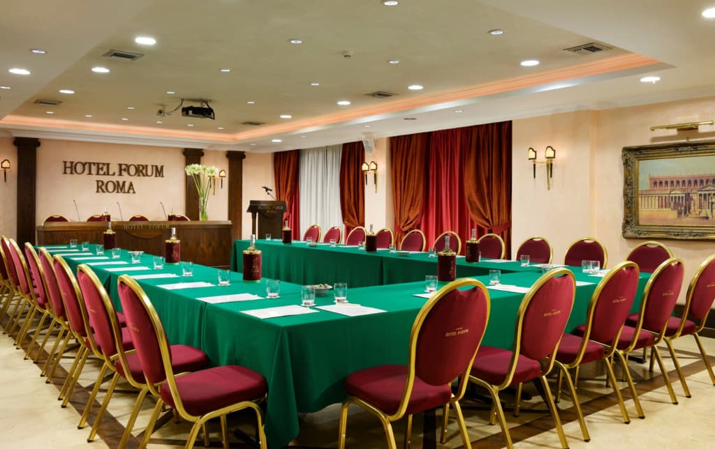 Hotel Forum - photo 23