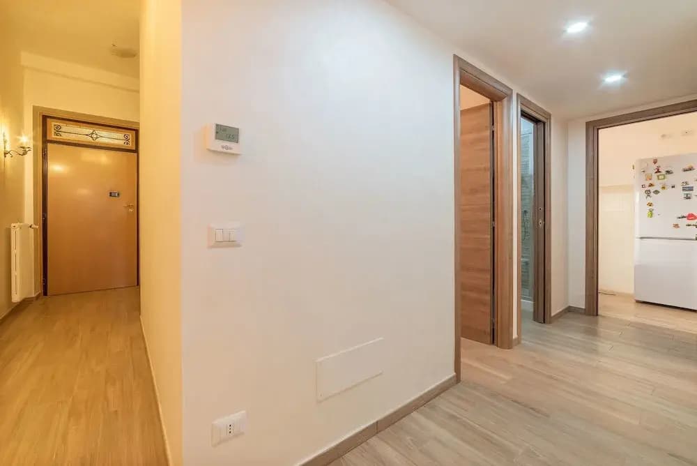 Center Apartment - photo 2