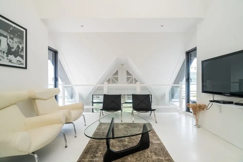 Farrah Oceanfront Villa - photo 13