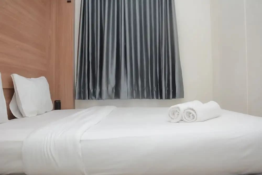 Cozy 2BR Apartment at Green Pramuka City near Mall - photo 4