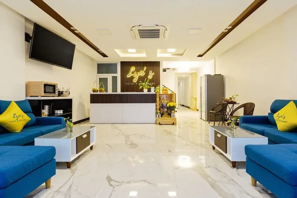 Lyn's Hotel & Apartment - photo 3