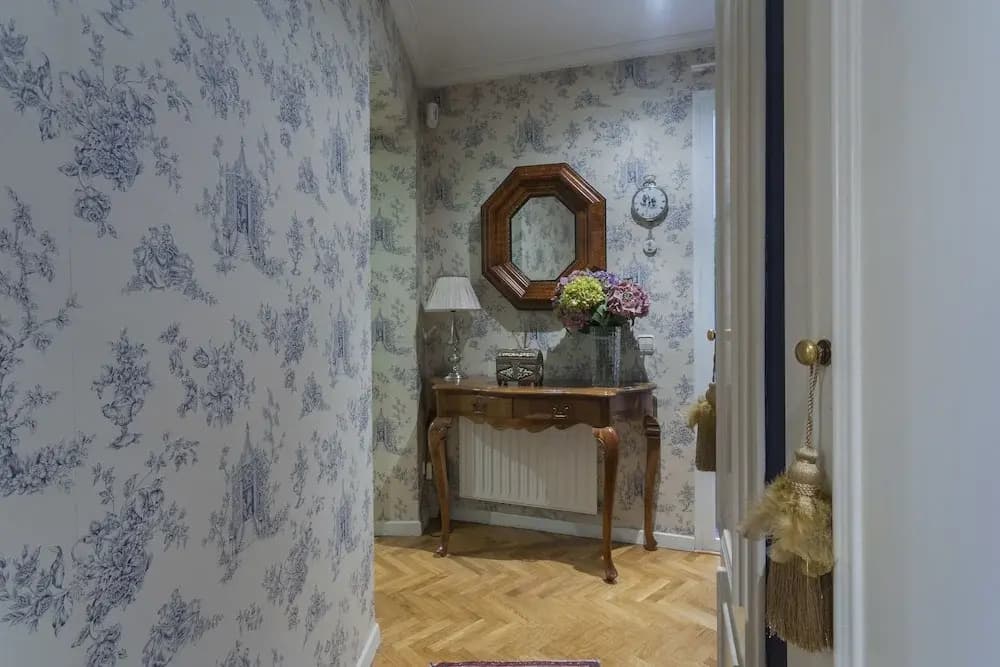 Dobo Rooms Plaza Mayor Comfort - photo 3