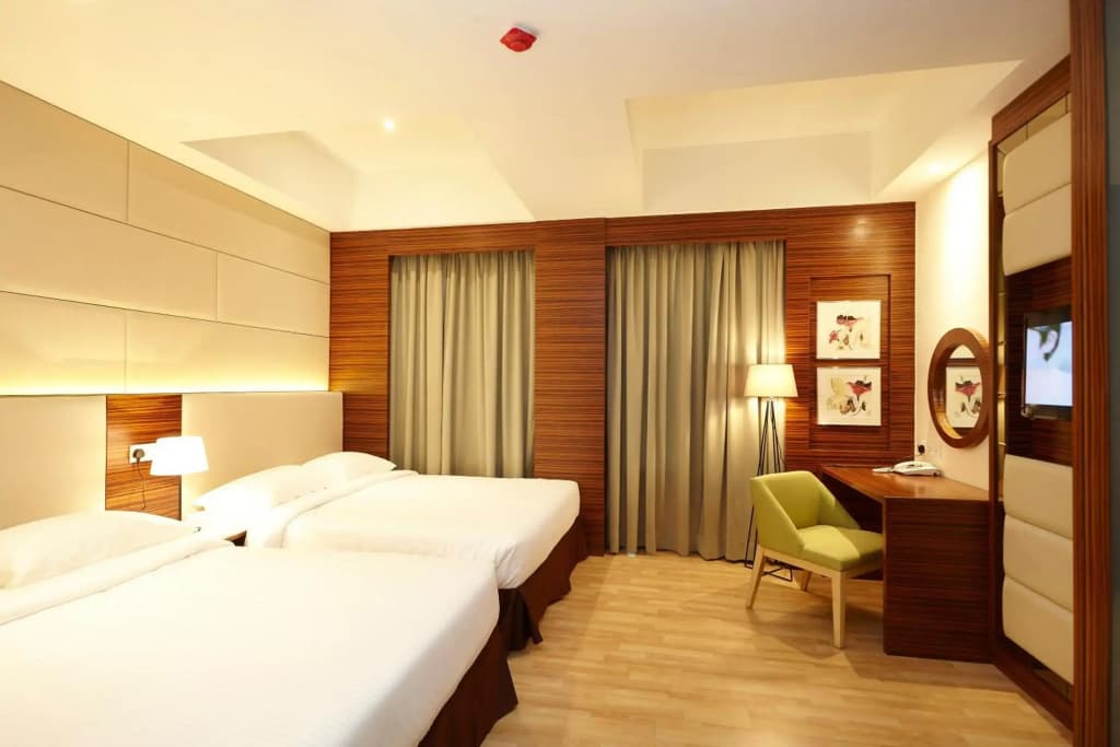 Hotel Six Seasons - photo 3