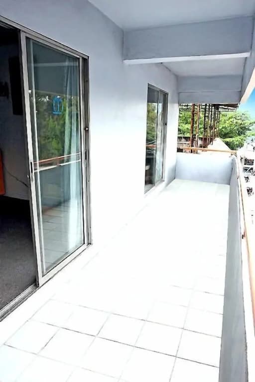 Queen Pattaya Hotel - photo 8