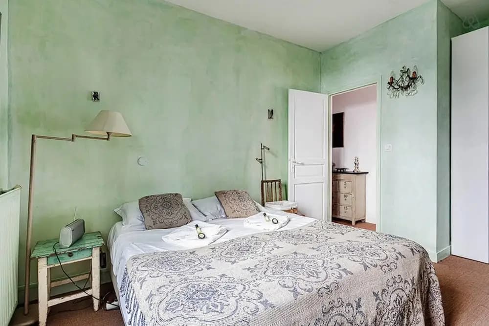 Fashion Photographer's Apartment in Le Marais-bastille - photo 2