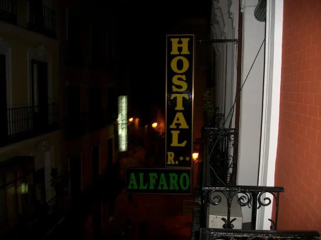 Hostal Alfaro - main photo