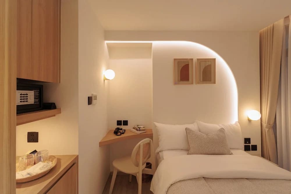 Corridor2407 Hotel - photo 4