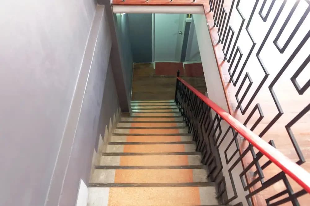 BTS Khaosan Hostel - photo 13