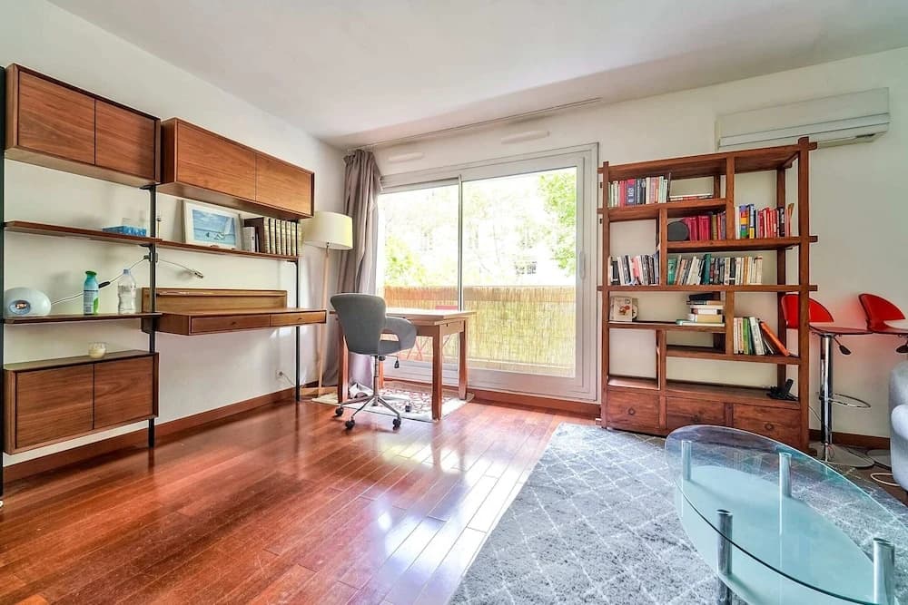 Well-equipped Studio With Balcony - Paris 19ème - photo 3