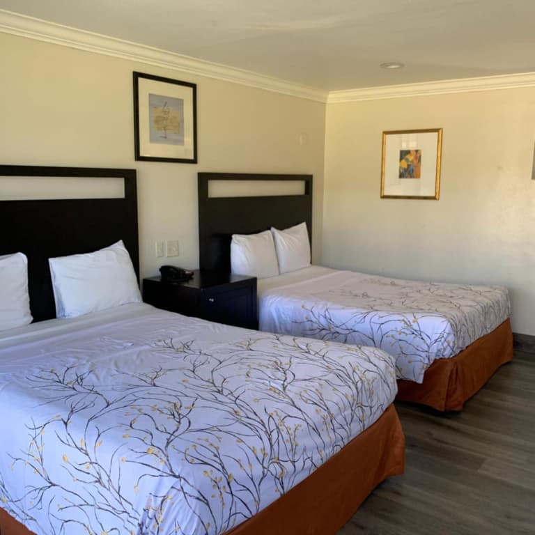 Valley Inn - photo 46