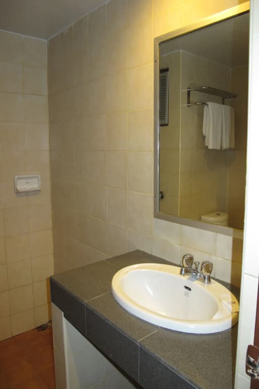 Palm Garden Hotel - photo 9