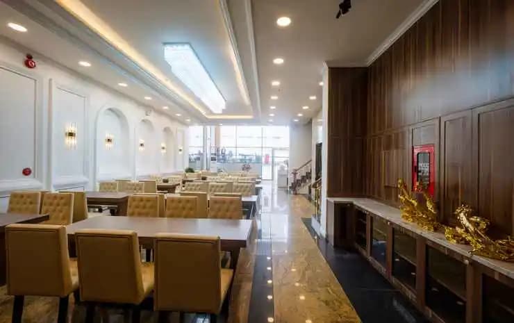 Happy Hotel - photo 14