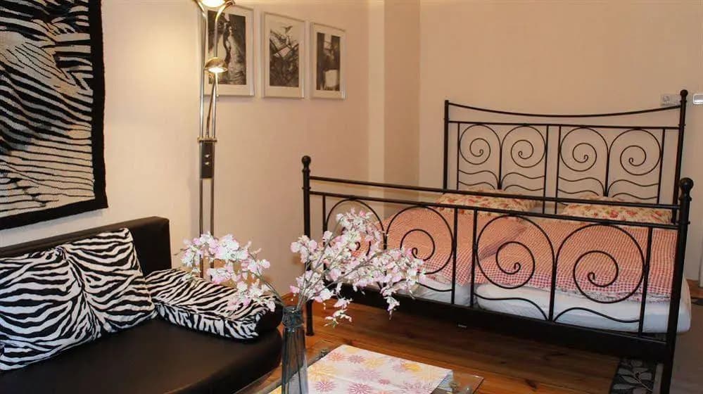 Apartments Emdener Strasse - photo 7