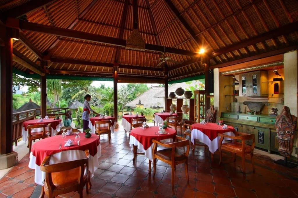 Alam Puri Art Museum, Resort & Spa - photo 17