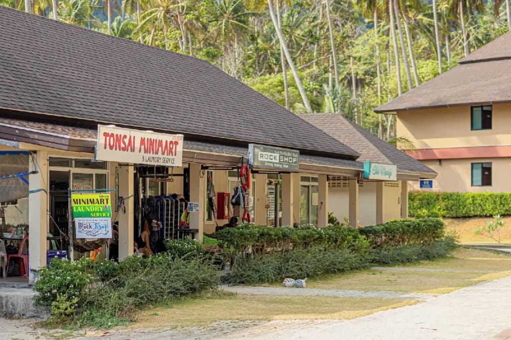 Tonsai Bay Resort - photo 31