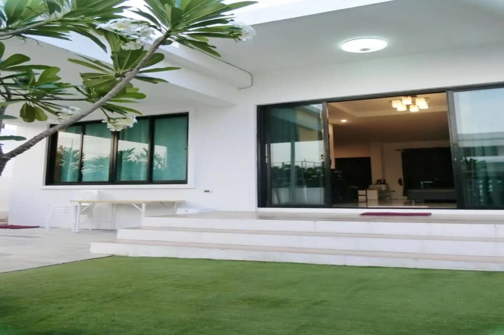 Airrin Pool Villa - photo 1