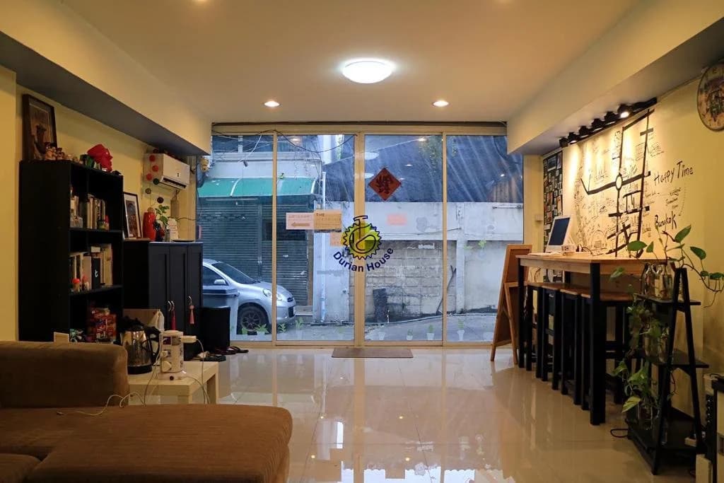 Durian Inn - photo 7