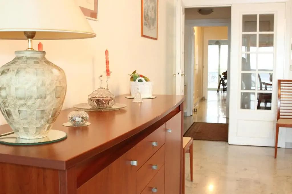 Sea View Apartment - photo 9