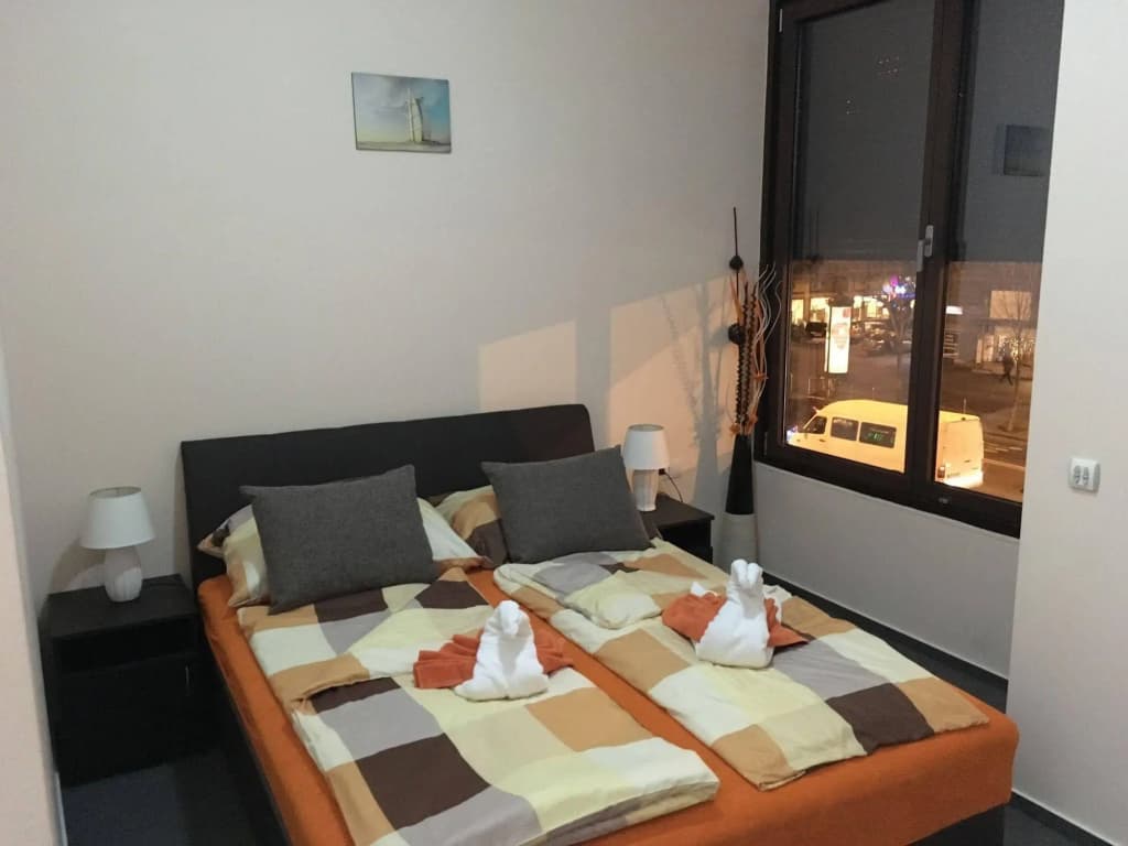 Dubai Hotel Budapest - photo 3