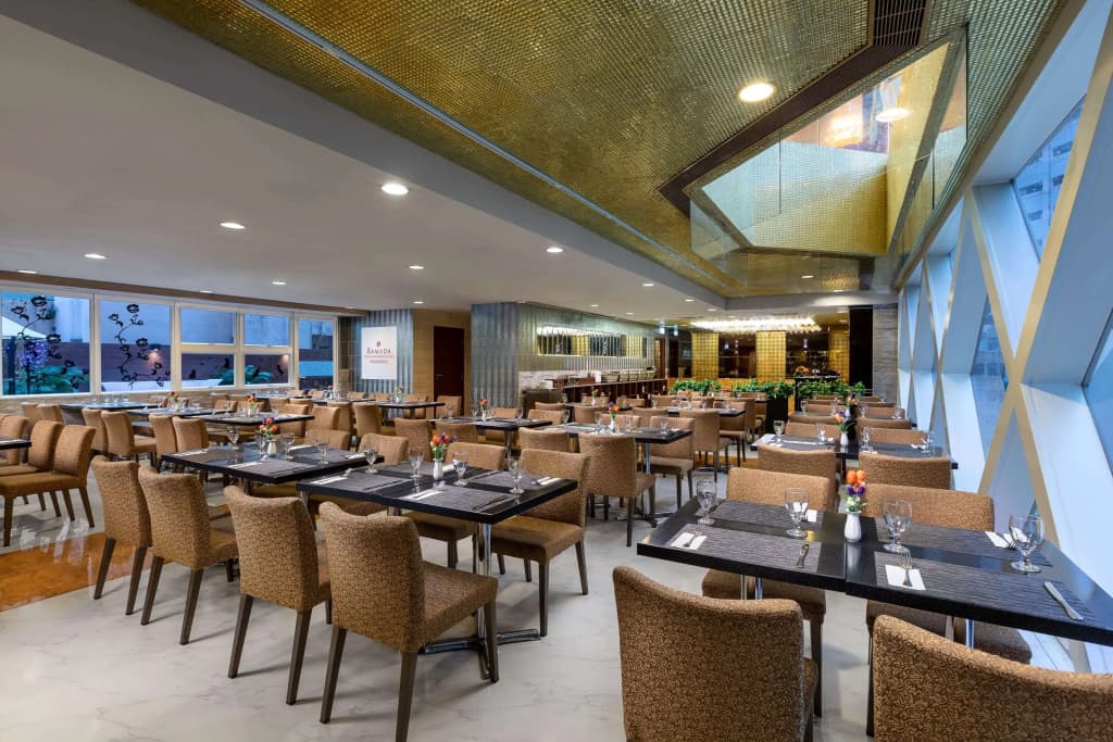 Ramada Hong Kong Harbour View - photo 16