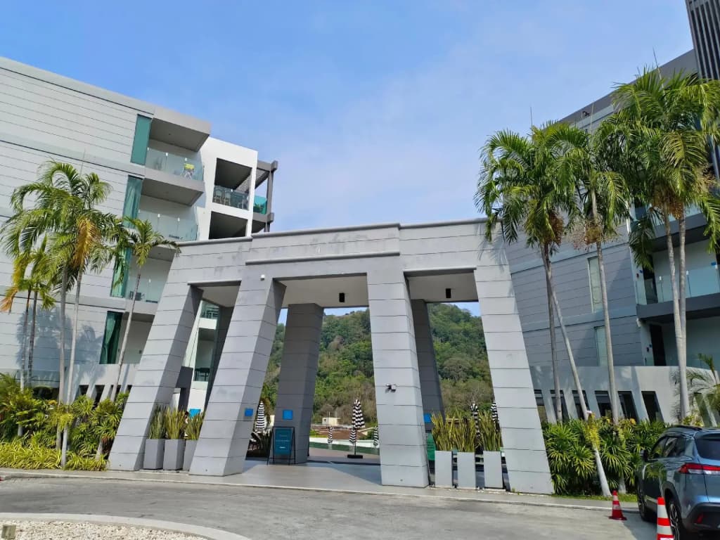 Lets Phuket Twin Sands Resort & Spa - photo 26