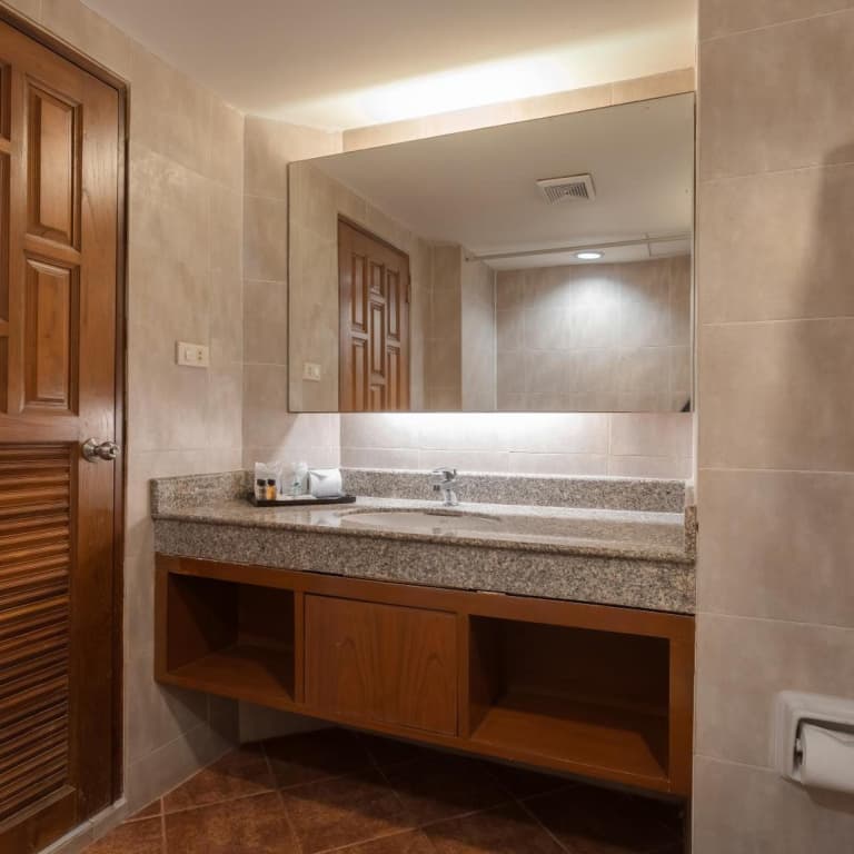 Sandy Spring Hotel - photo 21