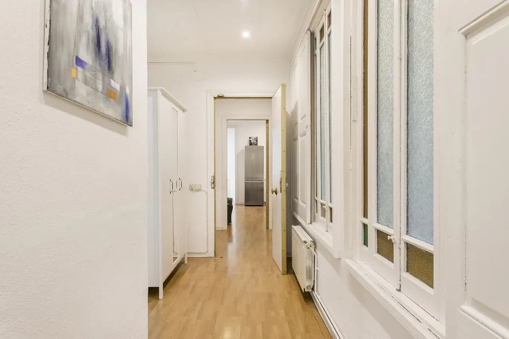 Stunning Apartment Bruc - photo 32