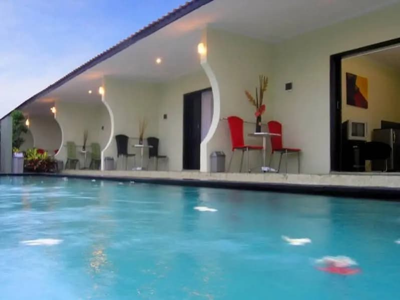Drupadi Studio Apartments - photo 3