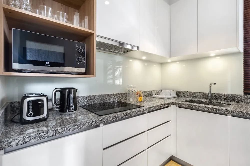 Diamond Condominium By Alexanders - photo 18
