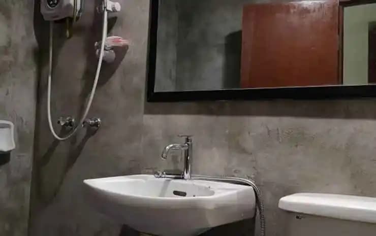 Hotel Sarina - photo 5