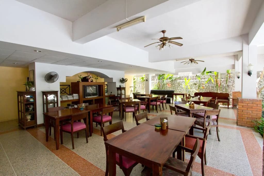 Sawasdee Place Hotel - photo 21