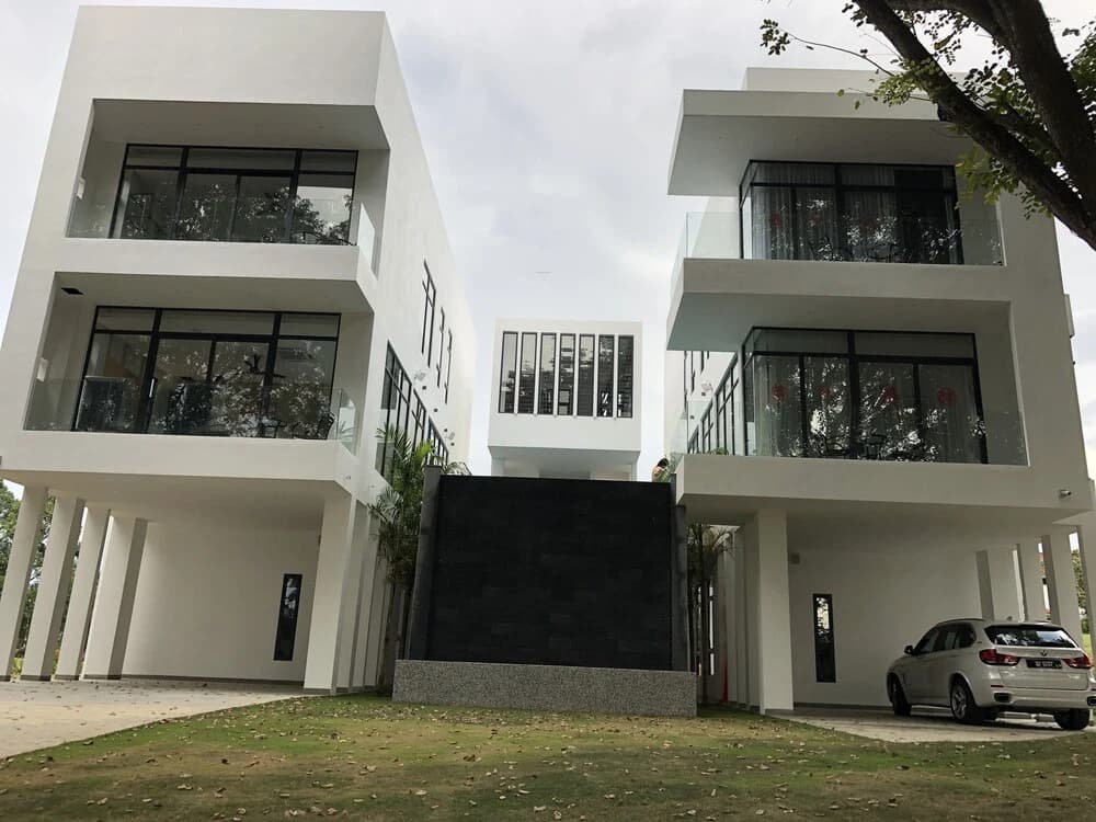 The Dahlias Luxury Residence - main photo