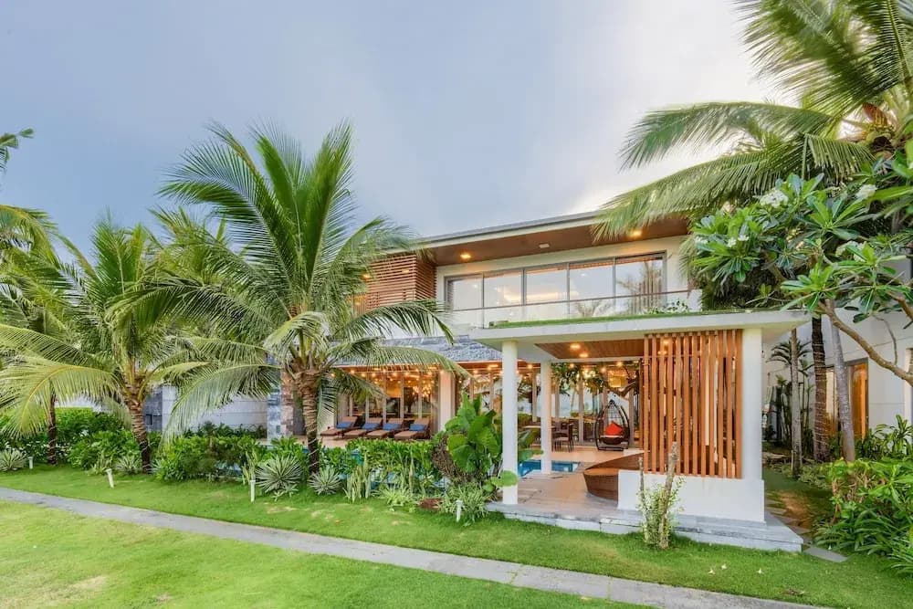 The Five Villas - photo 34