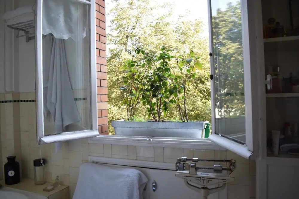 3 Bedroom Flat At The Foot of Bon Marché - photo 7