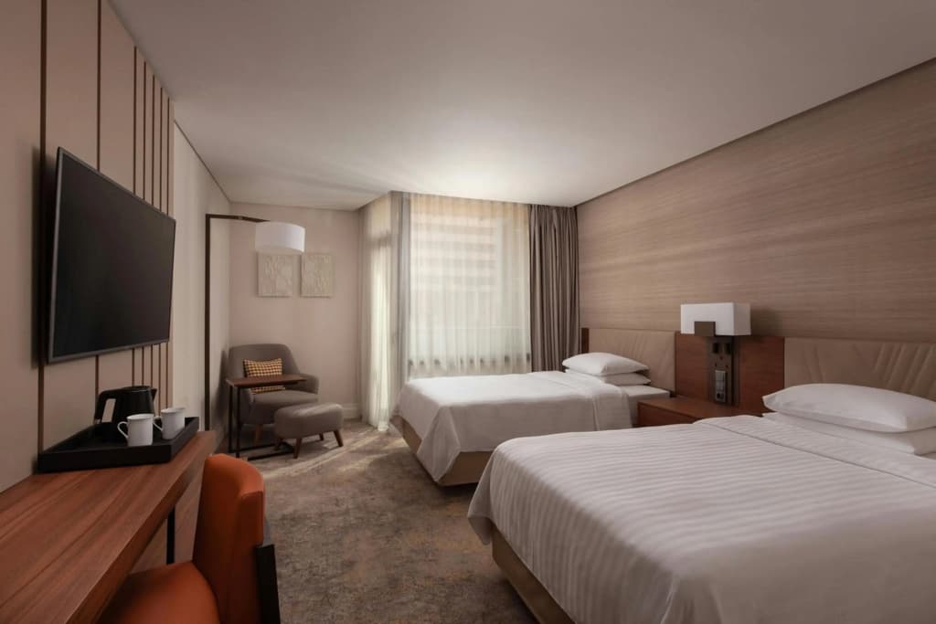 Lisbon Marriott Hotel - photo 31