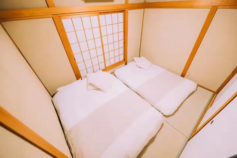 5BDR 1.5BA Osaka Castle House - photo 5